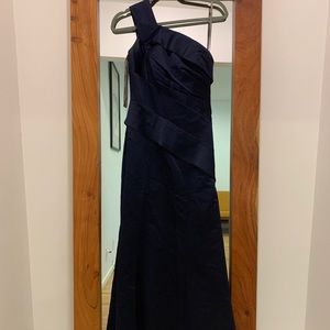 Vera Wang bridesmaid one shoulder blue satin dress
